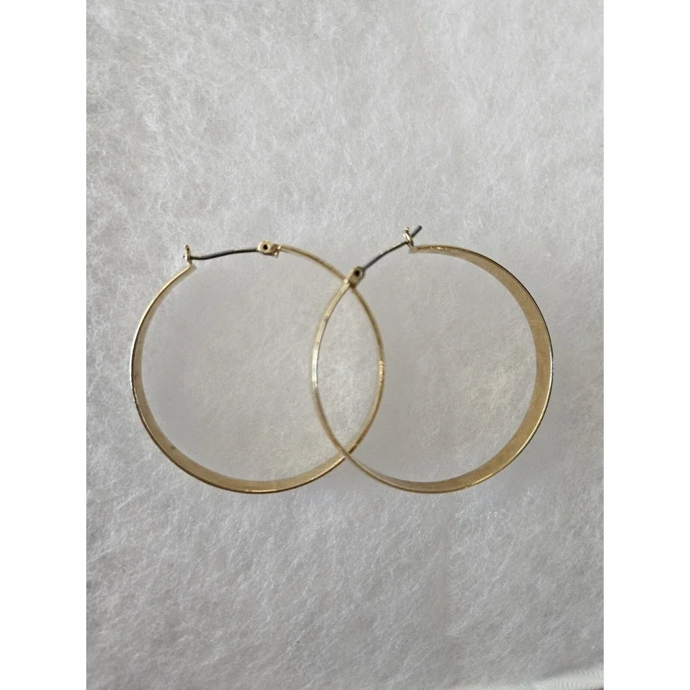 Vintage textured gold tone small hoop Earrings 1.5 Inch